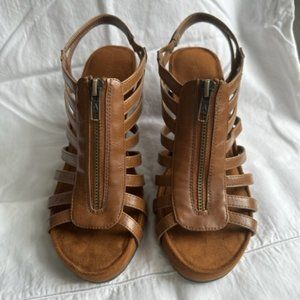 Aersoles brown wedge heel with zipper size 7